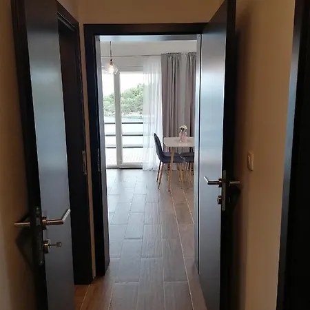 Bella 1 Apartment *